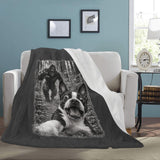 Bigfoot Chase Boston Terrier – Funny Sasquatch Dog Graphic Ultra-Soft Micro Fleece Blanket