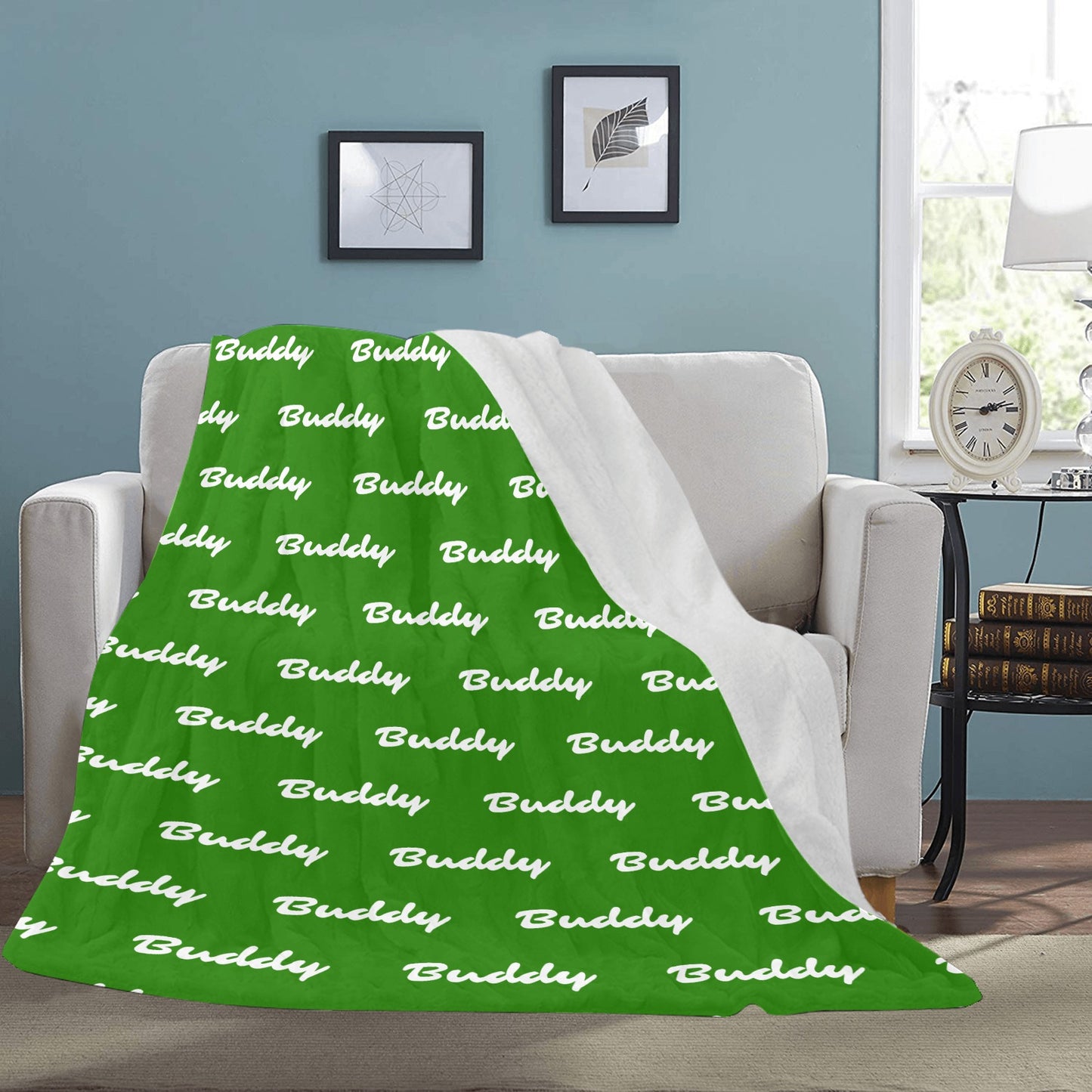 Custom Dog Name Ultra-Soft Micro Fleece Blanket .