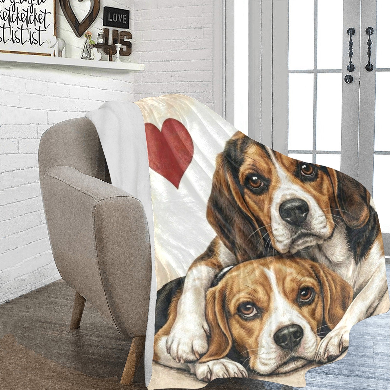 Two Beagles Love Portrait Ultra-Soft Micro Fleece Blanket