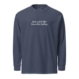 Just A Girl Who Loves Her Bulldog Garment-dyed Heavyweight Long-sleeve Shirt . Navy