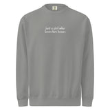 Just A Girl Who Loves Her Boxer Garment-dyed Sweatshirt . Grey